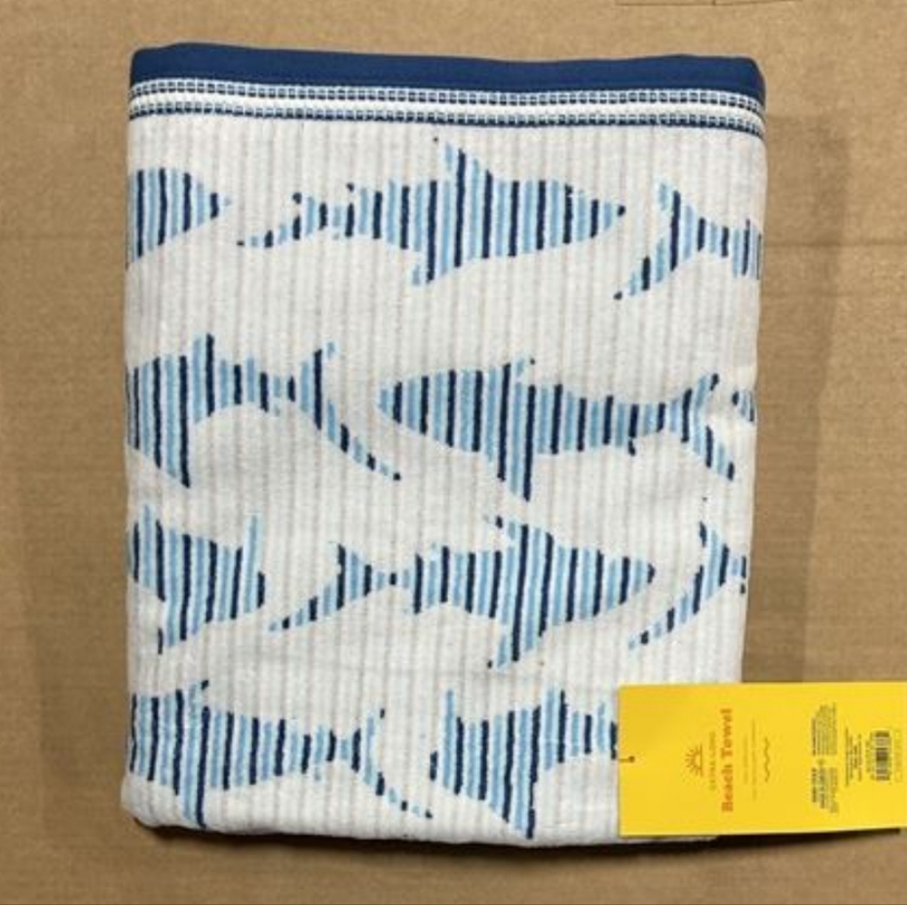 XL Jacquard Sharks Beach Towel - Sun Squad